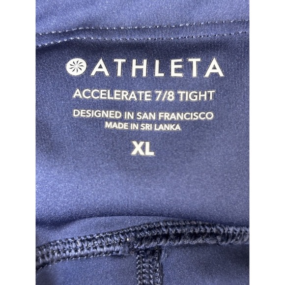 Athleta Accelerate 7/8 Tights XL SwiftLite Lightweight Run Zip Pocket - Picture 4 of 5